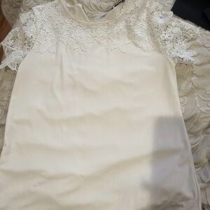 Elegant Cream Lace Top Karl Lagerfeld Lace Stretch White T-shirt Blouse Sz S